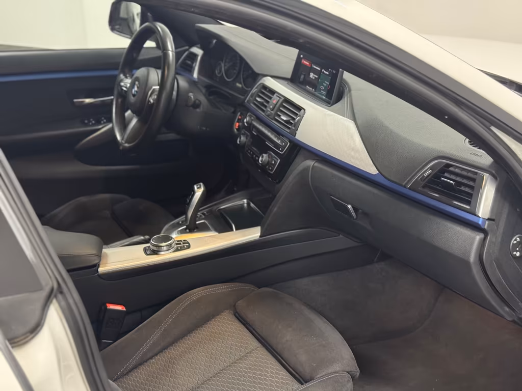 BMW 440