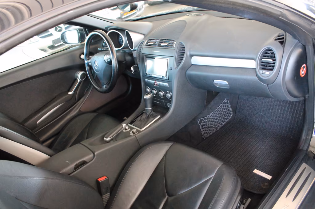 Mercedes-Benz SLK 280