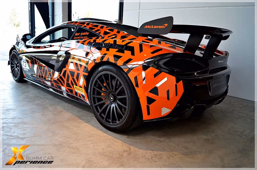 McLaren 620R