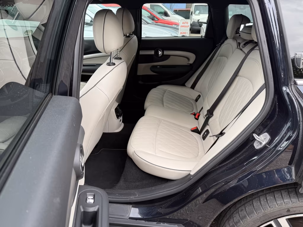 MINI Cooper S Clubman
