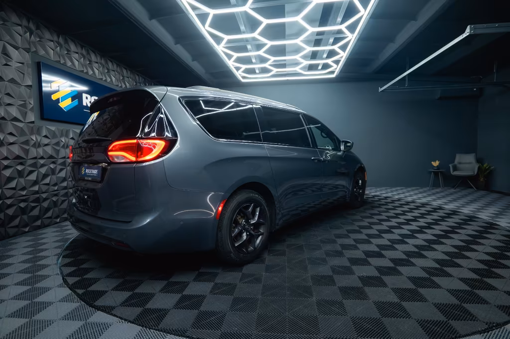 Chrysler Pacifica