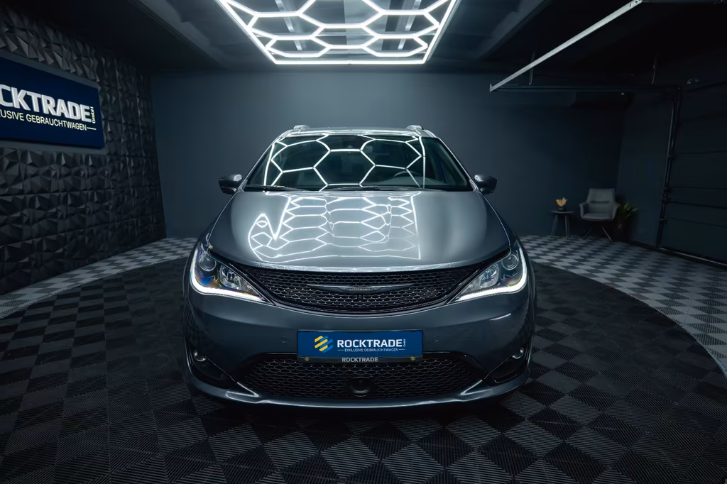 Chrysler Pacifica