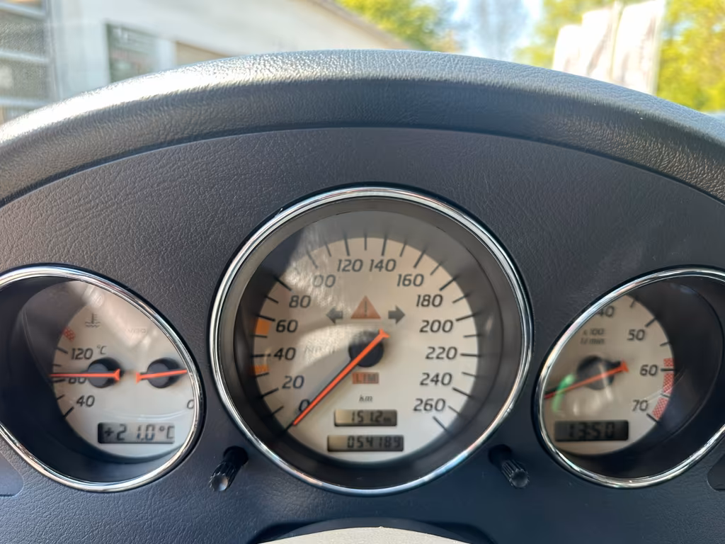Mercedes-Benz SLK 230