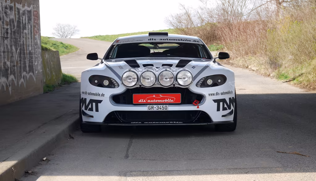 Aston Martin V8 Vantage
