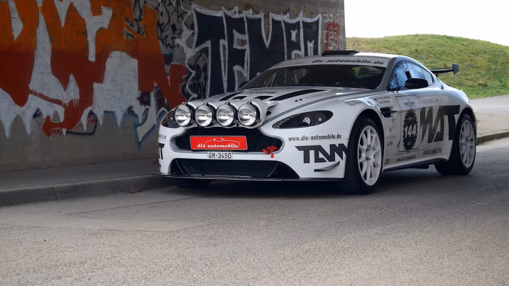 Aston Martin V8 Vantage