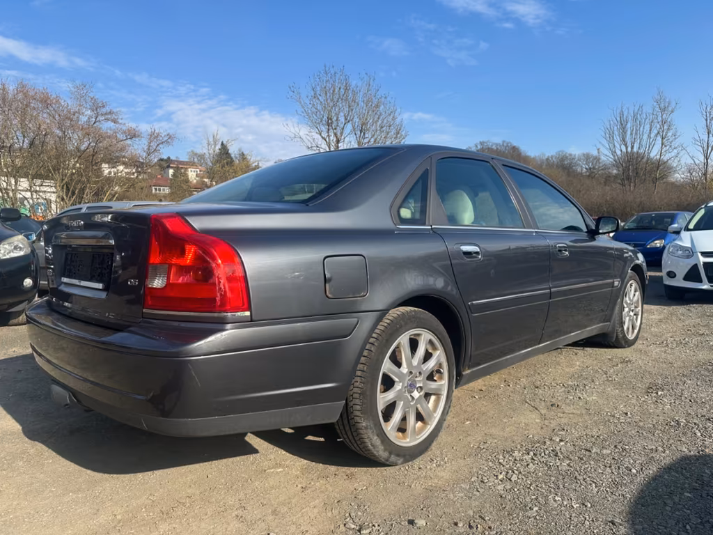 Volvo S80