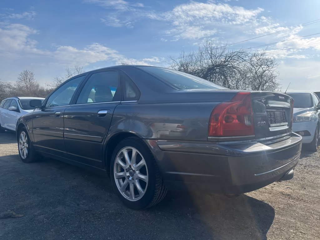 Volvo S80