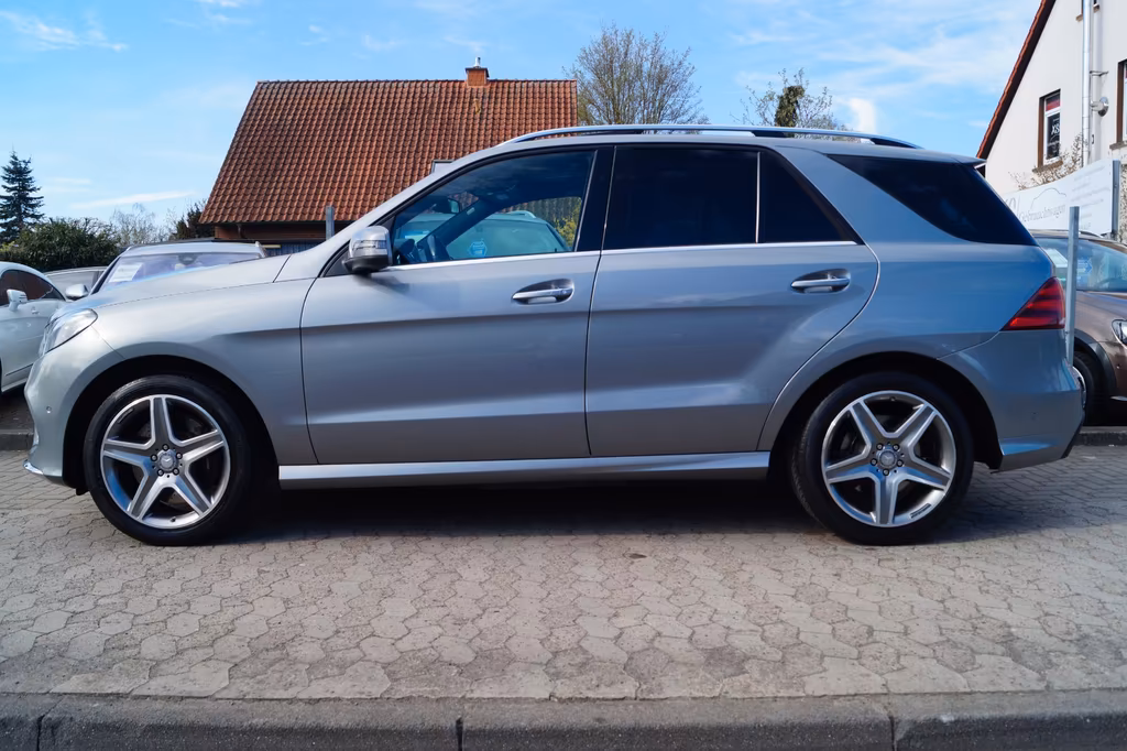 Mercedes-Benz GLE 500