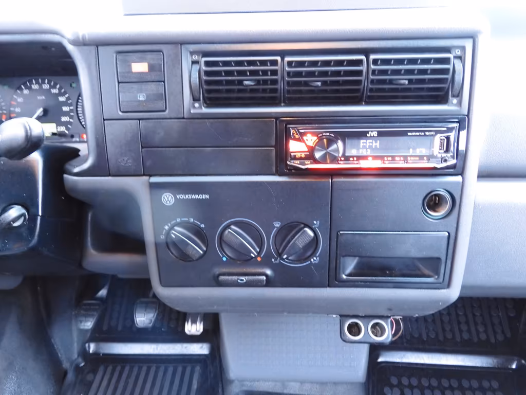 Volkswagen T4 Caravelle