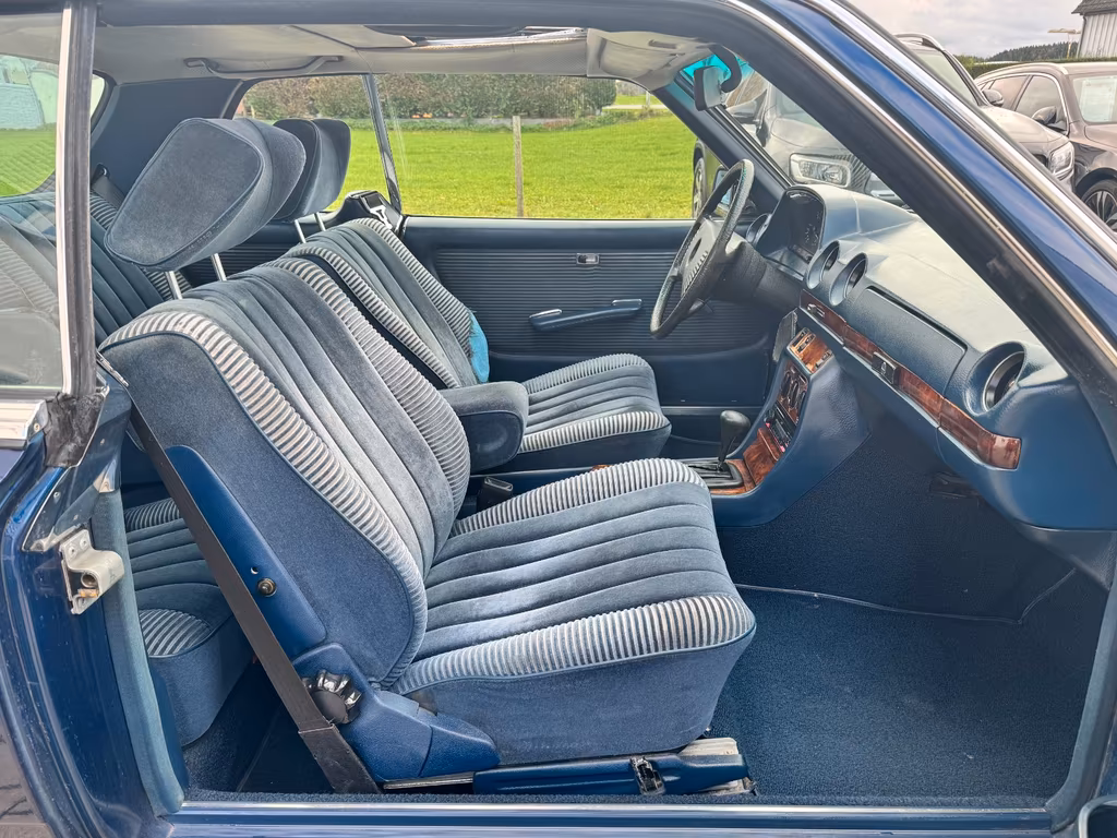 Mercedes-Benz CE 280