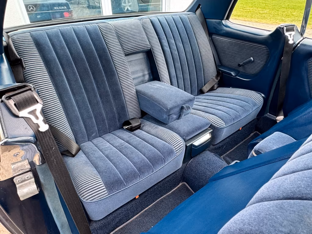 Mercedes-Benz CE 280