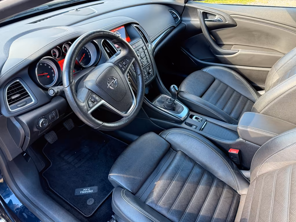 Opel Cascada