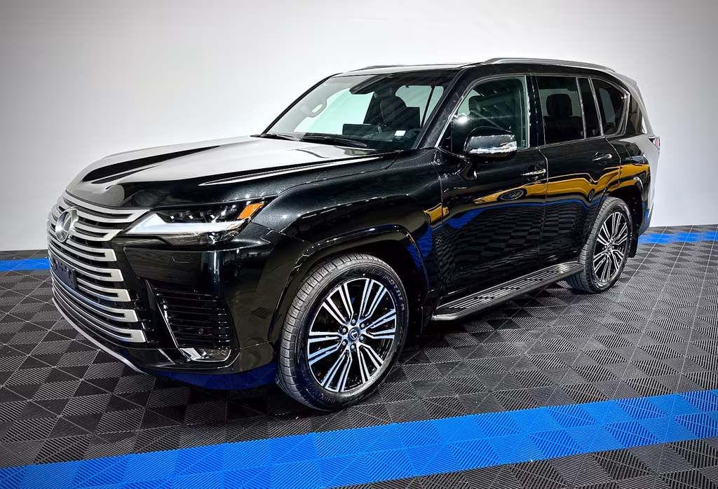 Lexus LX 600