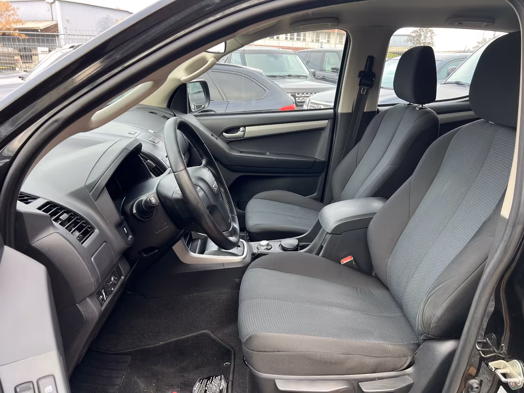 Isuzu D-Max