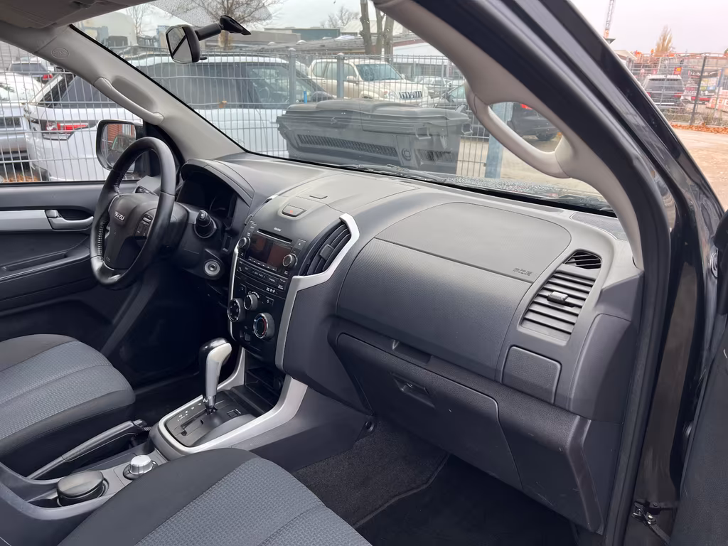 Isuzu D-Max