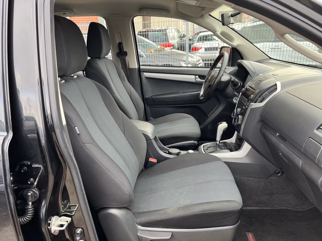 Isuzu D-Max