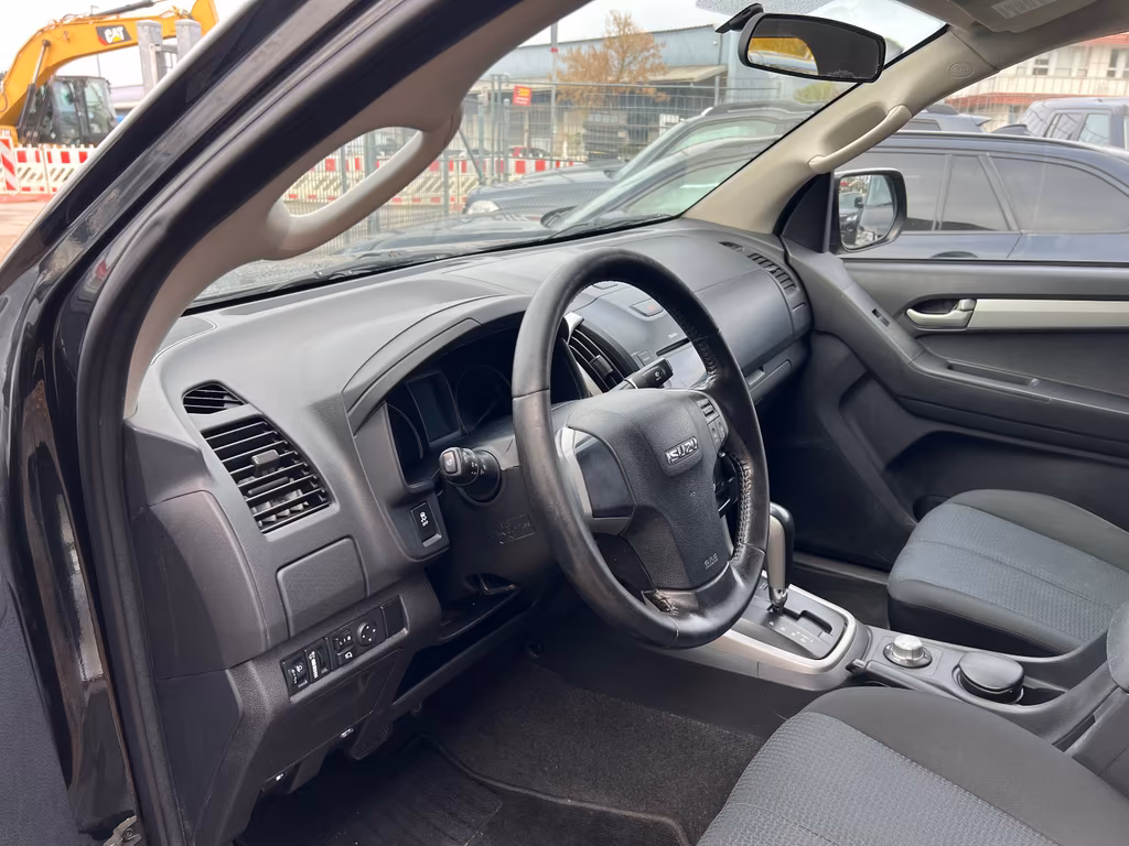 Isuzu D-Max