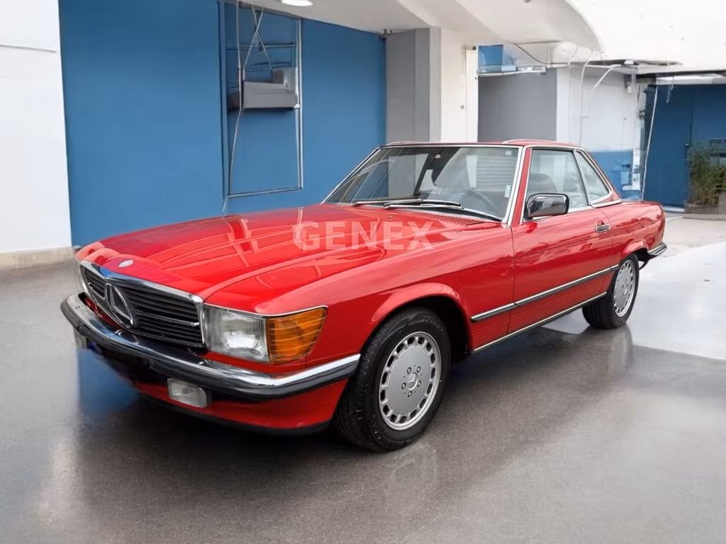 Mercedes-Benz SL 560
