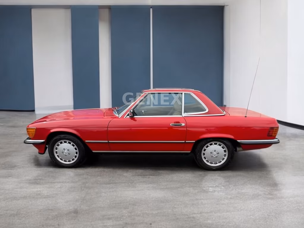 Mercedes-Benz SL 560