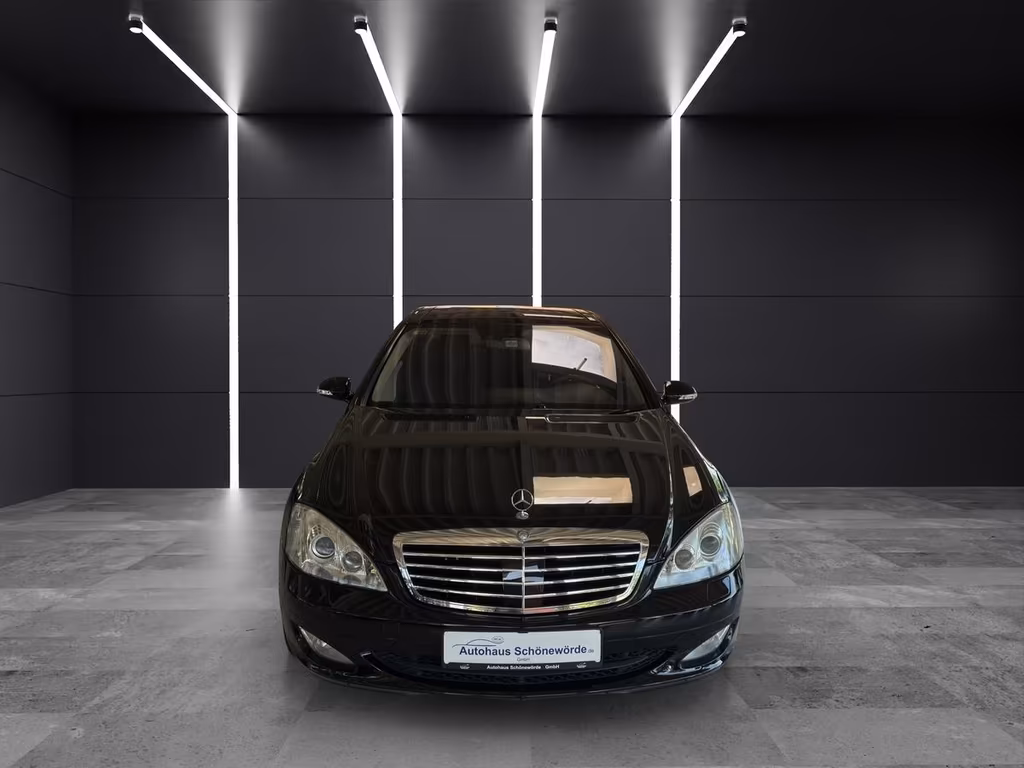 Mercedes-Benz S 600