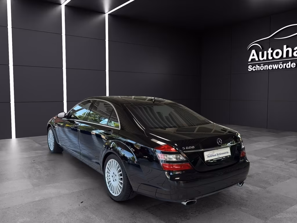 Mercedes-Benz S 600