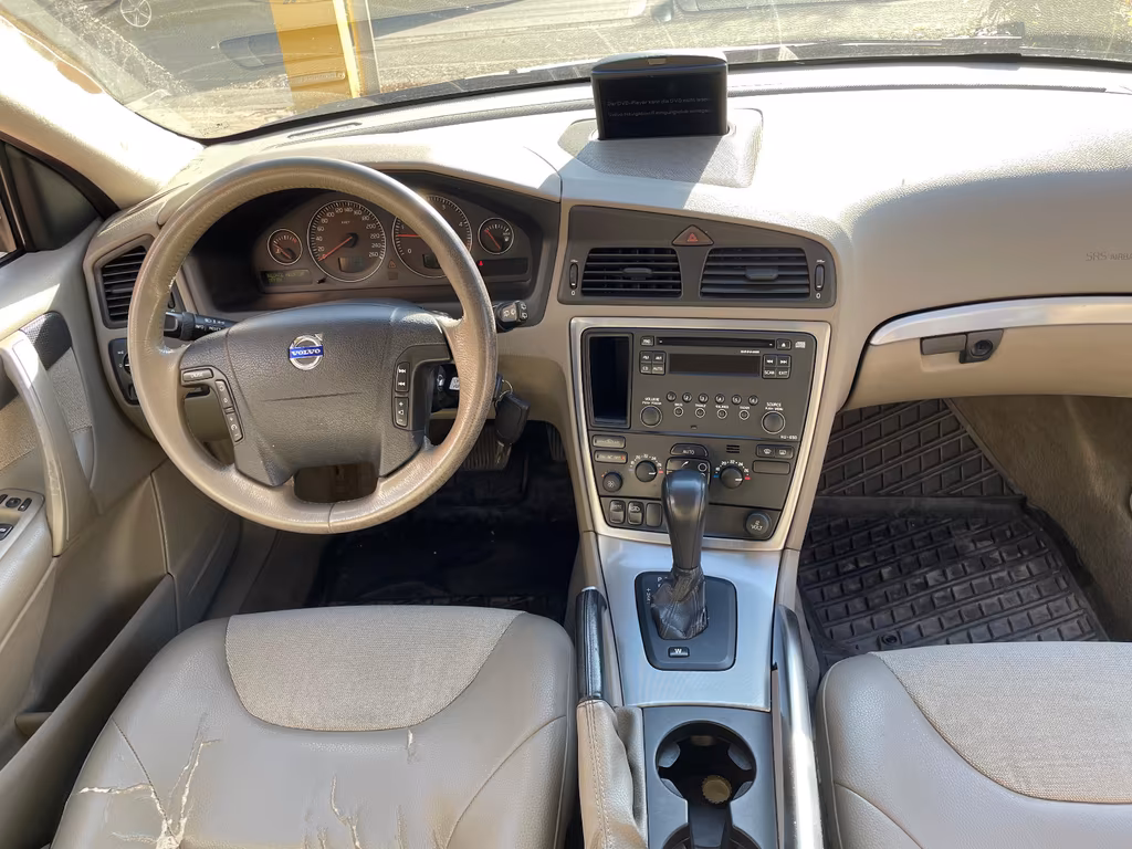 Volvo XC70