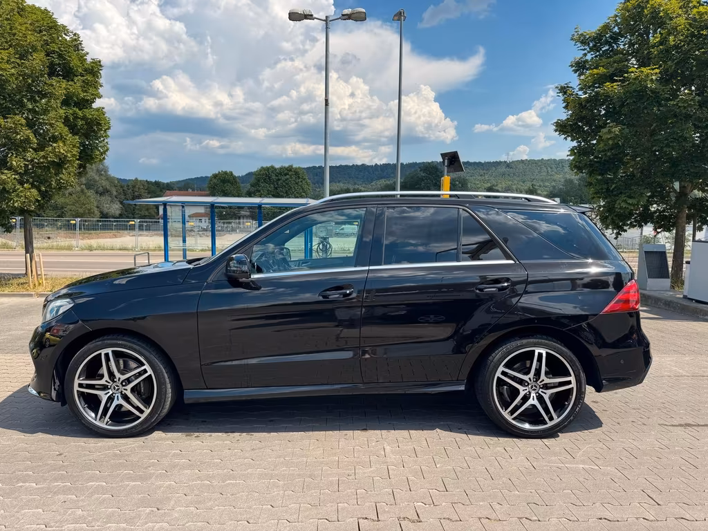 Mercedes-Benz GLE 500