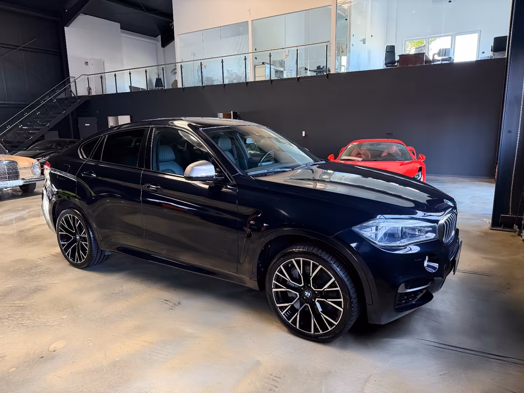 BMW X6 M50