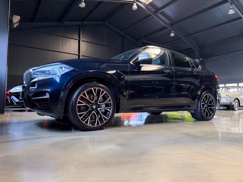 BMW X6 M50