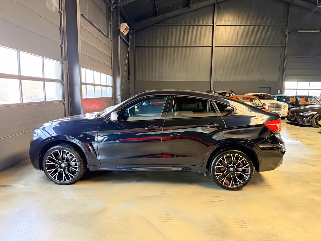 BMW X6 M50