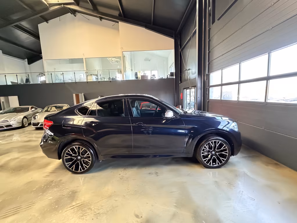 BMW X6 M50