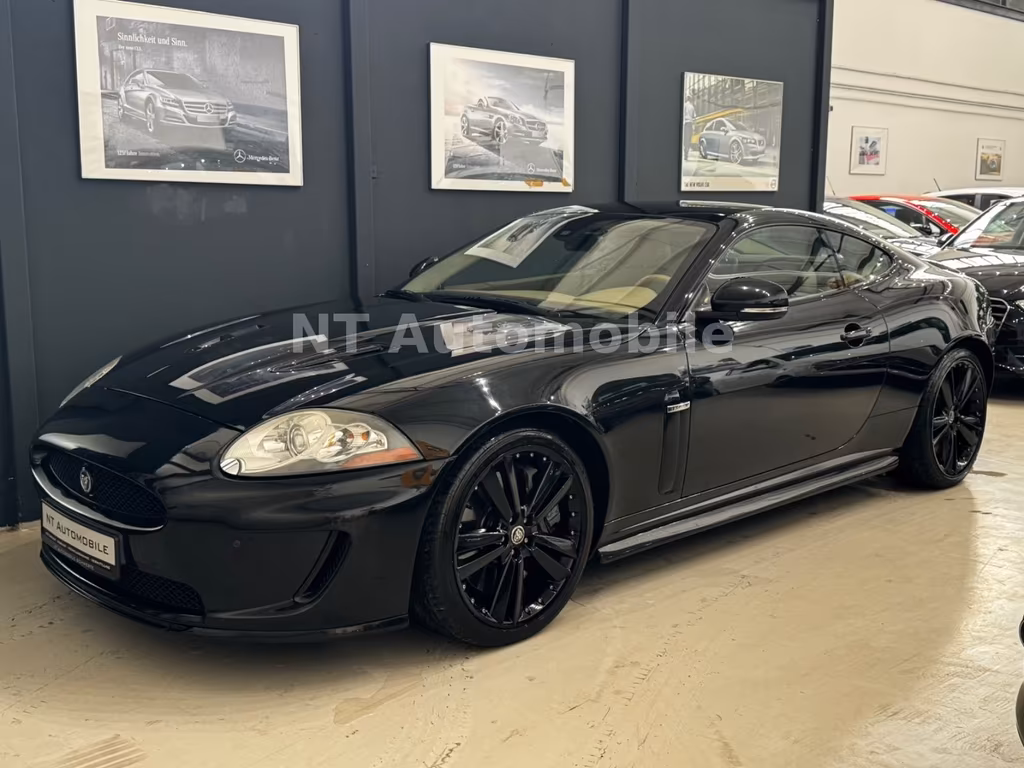 Jaguar XKR