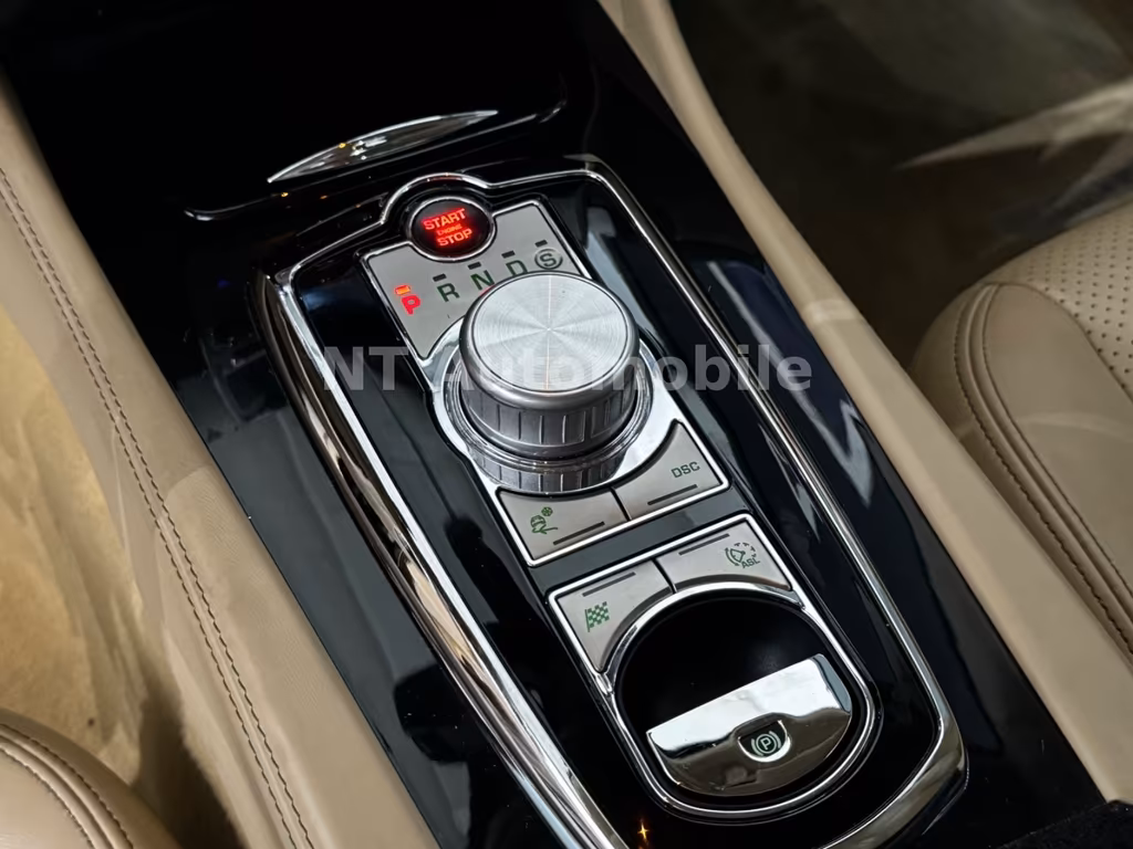 Jaguar XKR