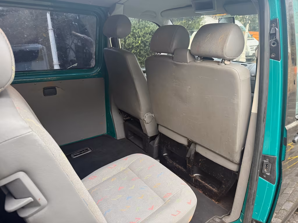 Volkswagen T5 Kombi