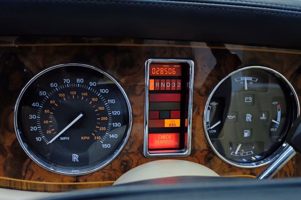 Rolls-Royce Corniche