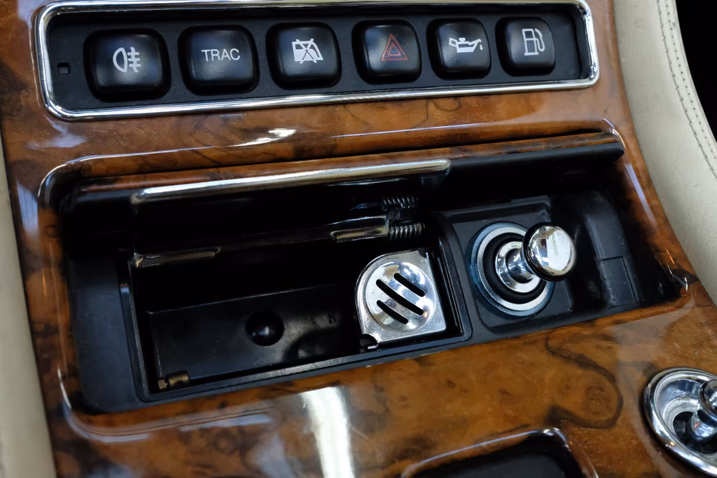 Rolls-Royce Corniche