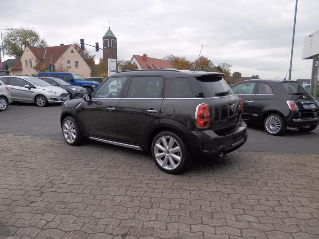 MINI Cooper SD