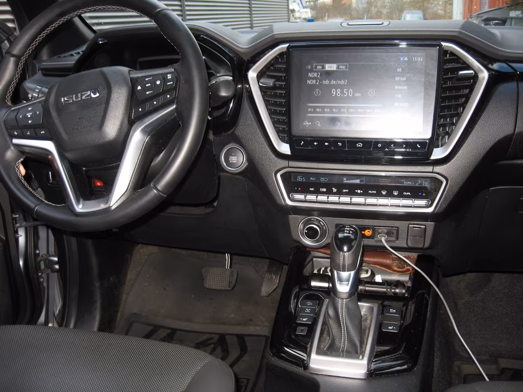 Isuzu D-Max