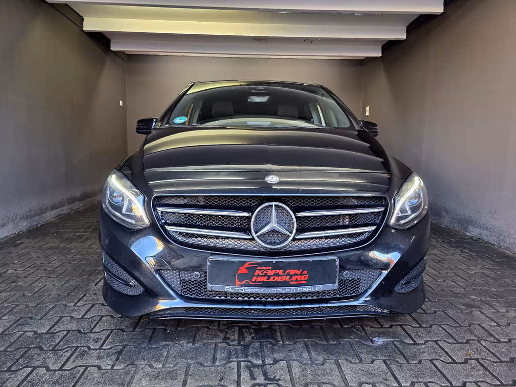 Mercedes-Benz B 220