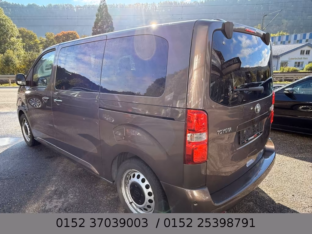 Toyota Proace (Verso)