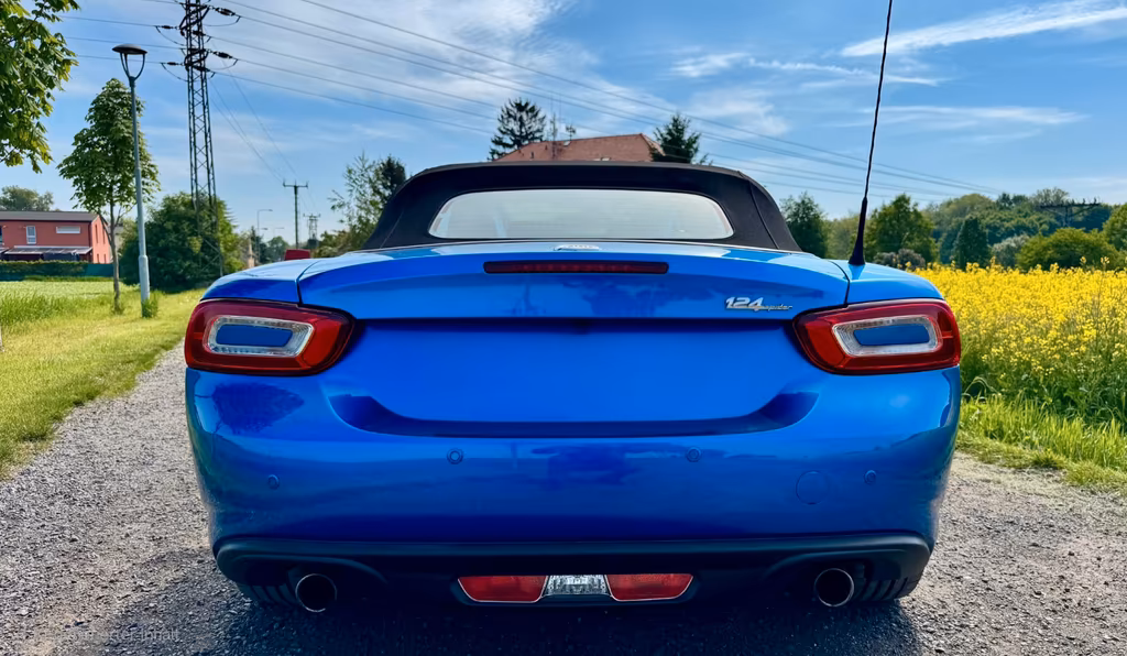 Fiat 124 Spider