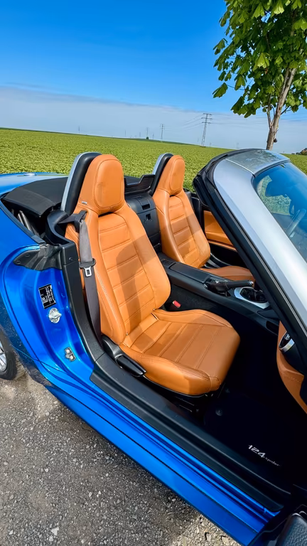 Fiat 124 Spider