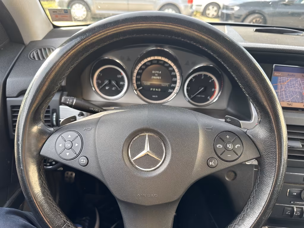Mercedes-Benz GLK 220