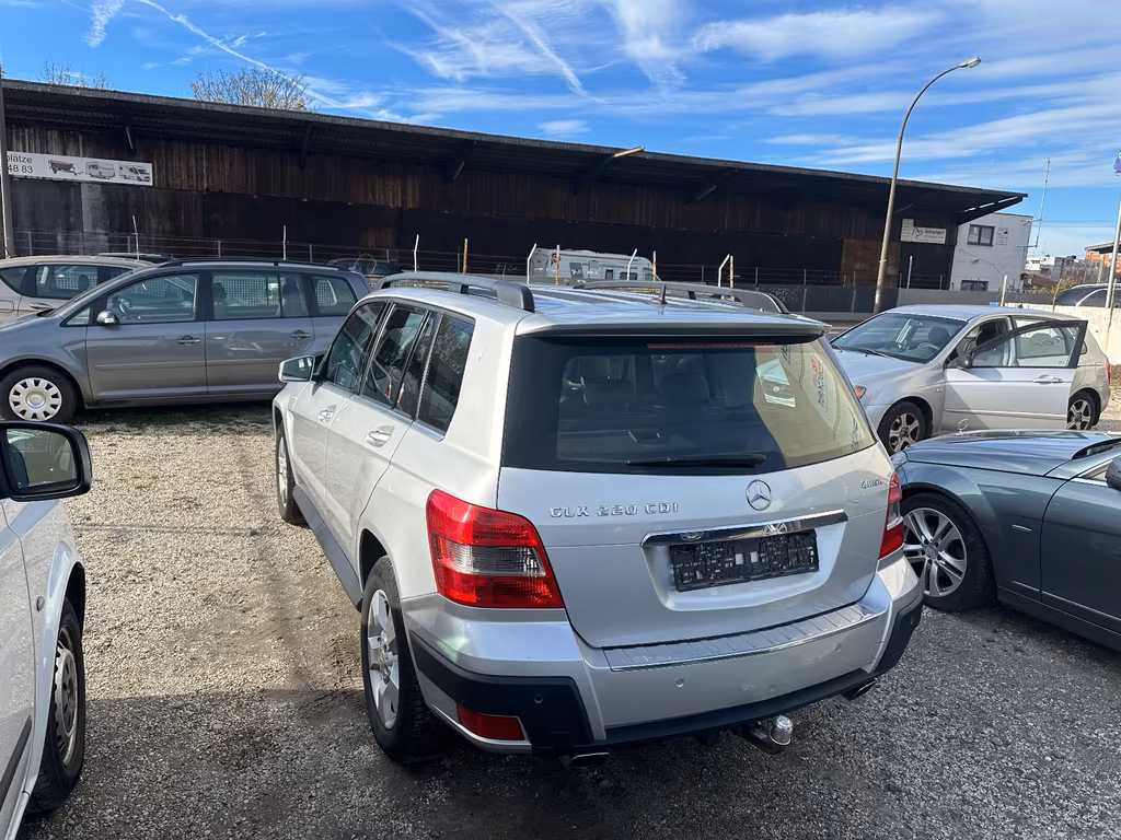 Mercedes-Benz GLK 220