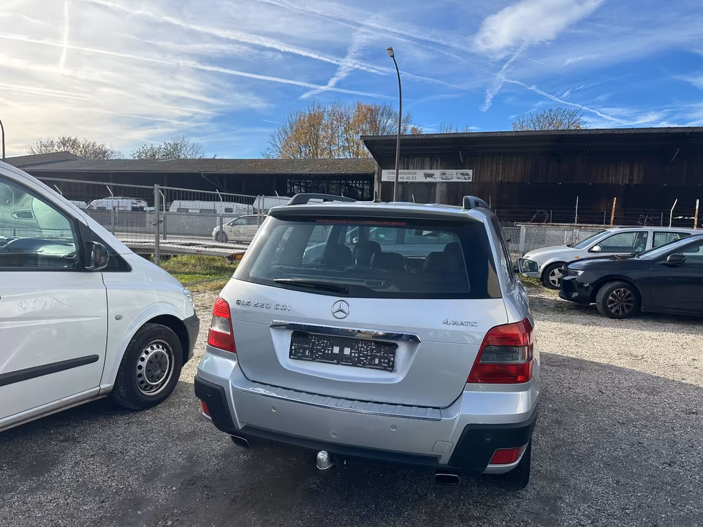 Mercedes-Benz GLK 220