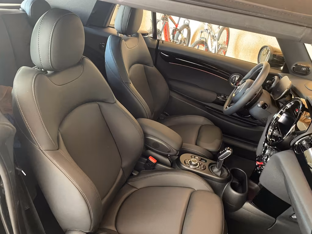 MINI John Cooper Works Cabrio
