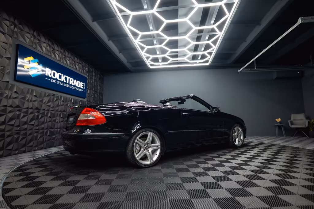 Mercedes-Benz CLK 500