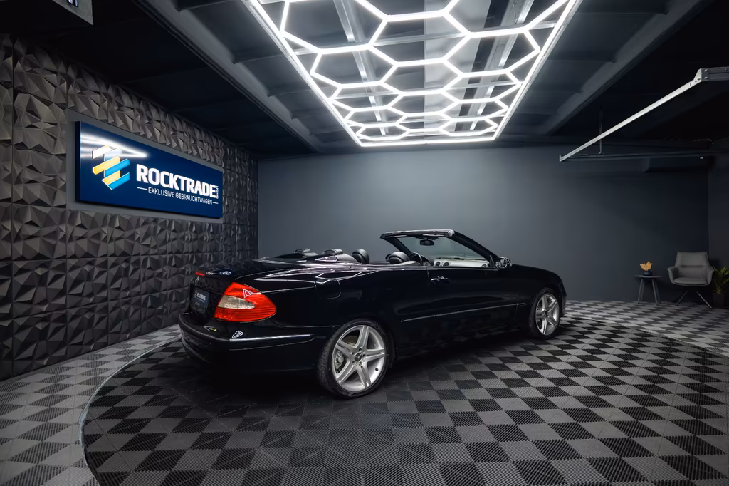 Mercedes-Benz CLK 500