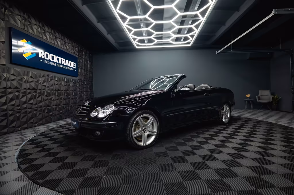 Mercedes-Benz CLK 500