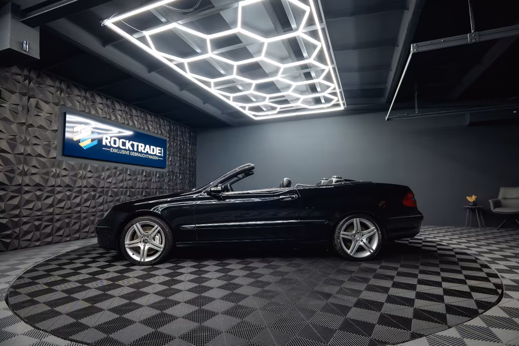Mercedes-Benz CLK 500